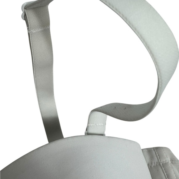 Cacique white bra size 42B - Picture 4 of 10